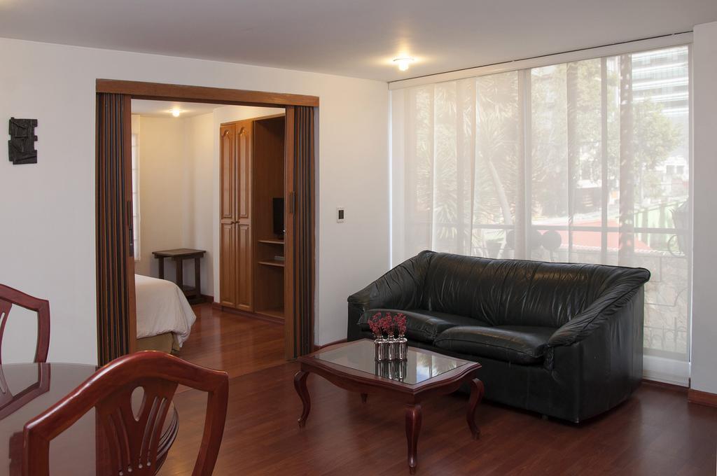 Apartaestudios Los Andes Bogota Bilik gambar