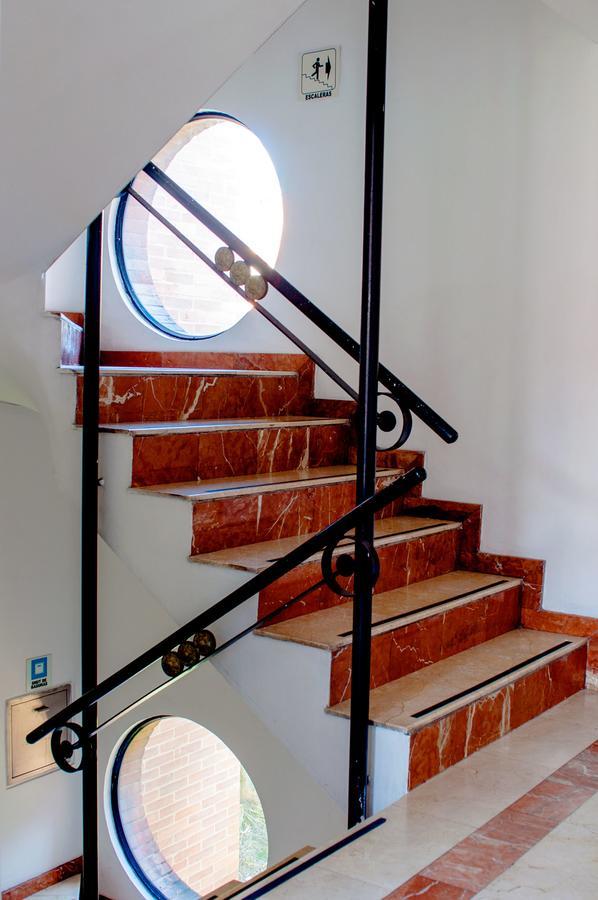 Apartaestudios Los Andes Bogota Luaran gambar